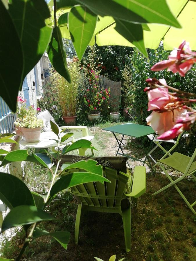 Chambre D'Hote - Mas Le Barret Арль Экстерьер фото