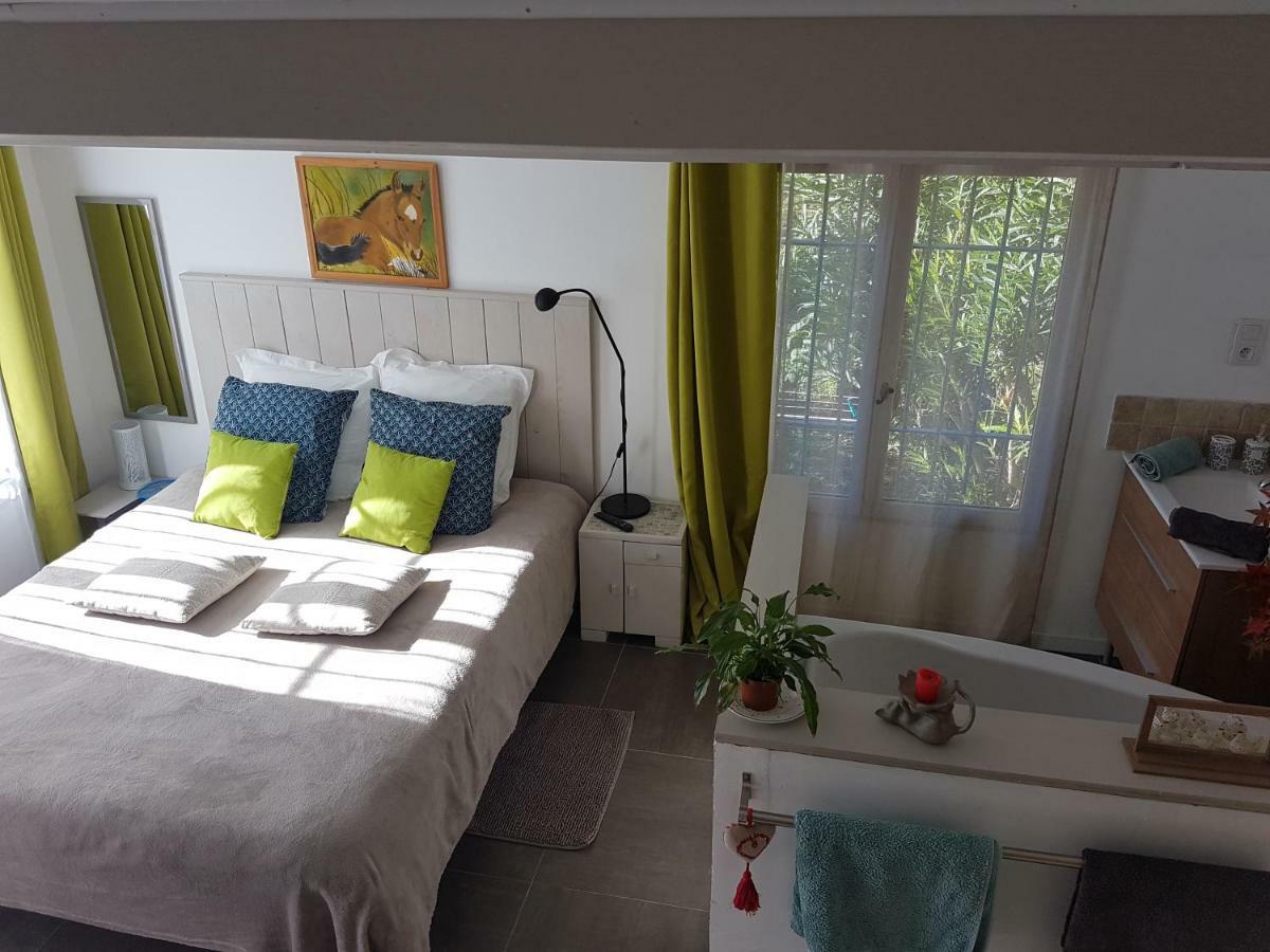 Chambre D'Hote - Mas Le Barret Арль Экстерьер фото